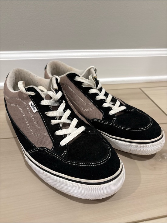 Vans Other - Vans Mens Old Skool Sneakers in Black and Taupe